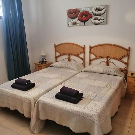 1 Bedroom Apartment With Stunning Sea View Arona  Εξωτερικό φωτογραφία