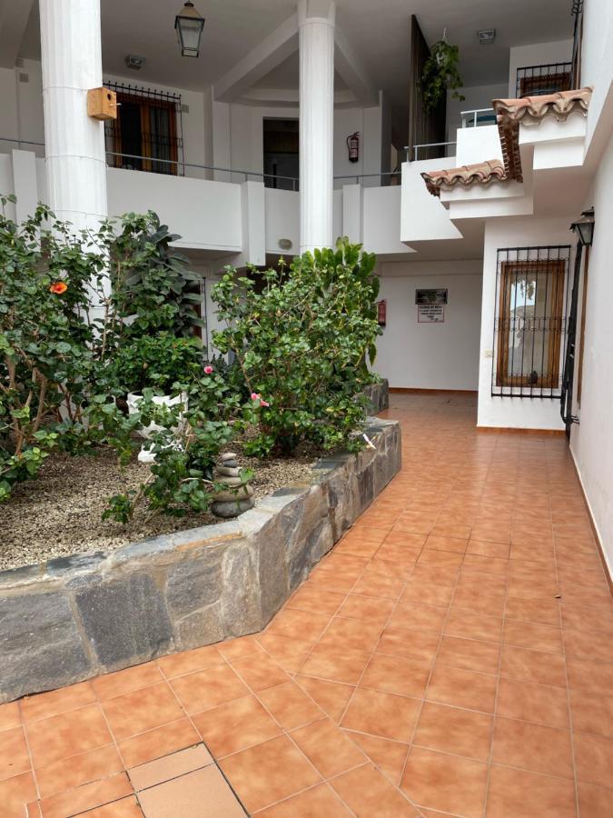 1 Bedroom Apartment With Stunning Sea View Arona  Εξωτερικό φωτογραφία